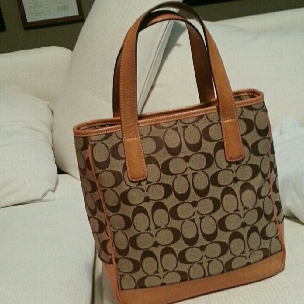 Coach tote